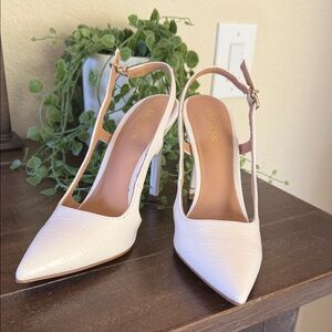 Express White Croc-Embossed Slingback Pumps with Gold Buckles